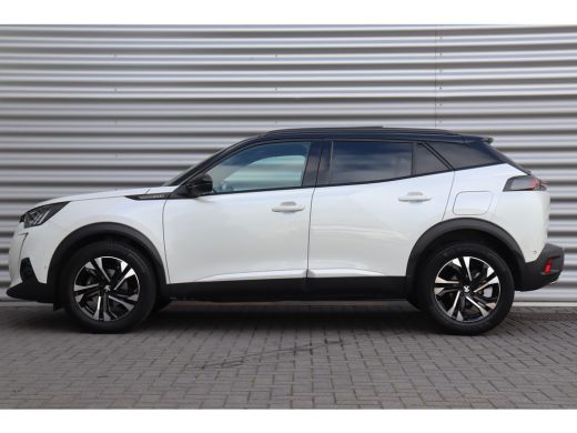 Peugeot 2008 1.2 PURETECH 130PK GT PACK / NAVI / LEDER / CLIMA / PDC / 17" LMV / CAMERA / PANO. DAK / PARELMOE... ActivLease financial lease