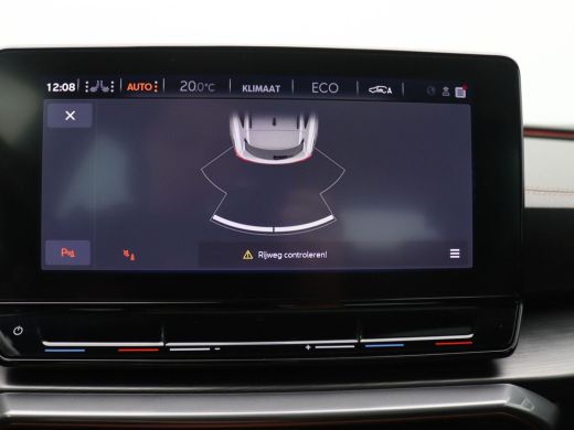 CUPRA Formentor 1.4 e-Hybrid business 204PK DSG full led, adaptive cruise, schuif-kanteldak, keyless, stuur-stoel... ActivLease financial lease