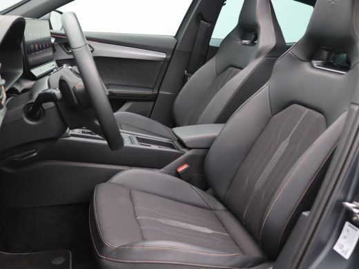 CUPRA Formentor 1.4 e-Hybrid VZ Performance 245PK DSG matte lak, full led, adaptive cruise, side assist, schuif-k... ActivLease financial lease