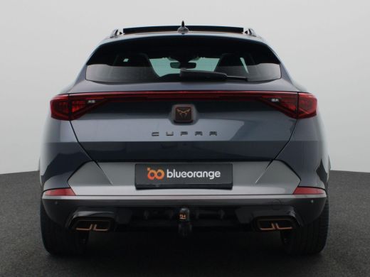 CUPRA Formentor 1.4 e-Hybrid VZ Performance 245PK DSG full led, trekhaak, side assist, panoramadak, elek. bedienb... ActivLease financial lease