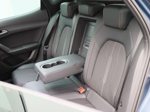 CUPRA Formentor 1.4 e-Hybrid VZ Performance 245PK DSG Panoramadak, trekhaak, keyless, side assist, achteruitrijca... ActivLease financial lease