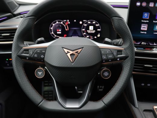 CUPRA Formentor 1.5 TSI e-Hybrid VZ Performance 272PK DSG Trekhaak, Led matrix, 360 gr. camera, side assist, adap... ActivLease financial lease