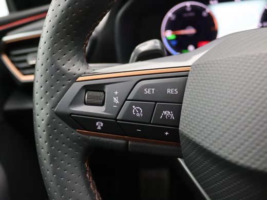 CUPRA Leon Sportstourer 1.4 e-Hybrid Business 204PK DSG Adaptieve Cruise Controle, Achteruitrijcamera, Full LED-verlichti... ActivLease financial lease