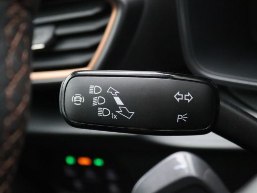 CUPRA Leon Sportstourer 1.4 e-Hybrid Business 204PK DSG Adaptieve Cruise Controle, Achteruitrijcamera, Full LED-verlichti... ActivLease financial lease