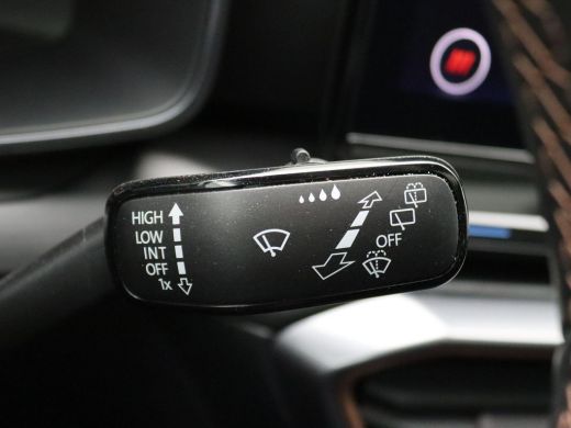 CUPRA Leon Sportstourer 1.4 e-Hybrid Business 204PK DSG Adaptieve Cruise Controle, Achteruitrijcamera, Side Assist, Stoel... ActivLease financial lease