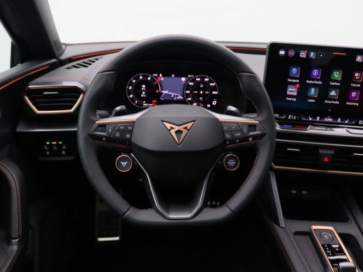 CUPRA Leon Sportstourer 1.5 TSI e-Hybrid VZ Performance 272PK DSG matrix led, schuif-kanteldak, achteruitrijcamera, stuur... ActivLease financial lease