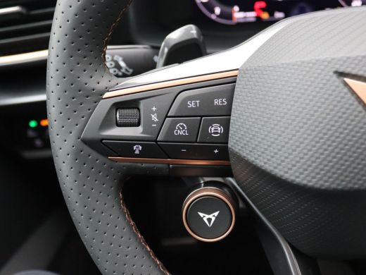 CUPRA Leon Sportstourer 1.5 TSI e-Hybrid VZ Performance 272PK DSG matrix led, schuif-kanteldak, achteruitrijcamera, stuur... ActivLease financial lease