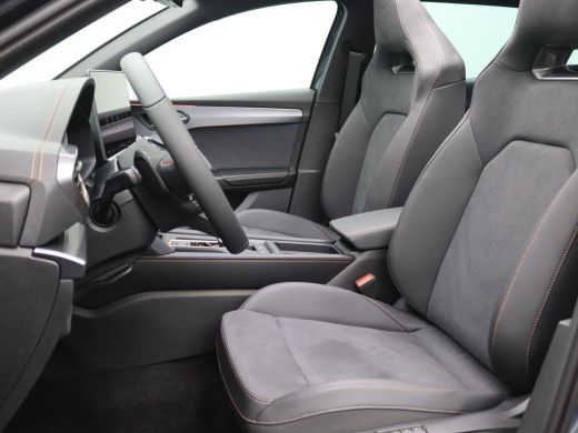 CUPRA Leon Sportstourer 1.5 TSI e-Hybrid VZ Performance 272PK DSG matrix led, schuif-kanteldak, achteruitrijcamera, stuur... ActivLease financial lease
