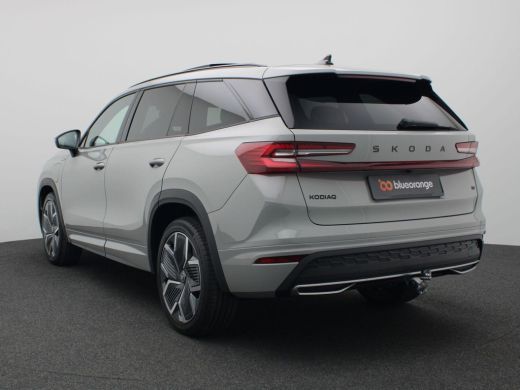 Skoda Kodiaq 1.5 TSI PHEV Sportline Business 204PK DSG matrix led, trekhaak, schuif-kanteldak, Canton sound, s... ActivLease financial lease