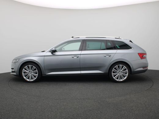 Skoda Superb Combi 1.4 TSI iV Business Edition Plus 218PK DSG matrix led, trekhaak, panoramadak, elek. verstel... ActivLease financial lease