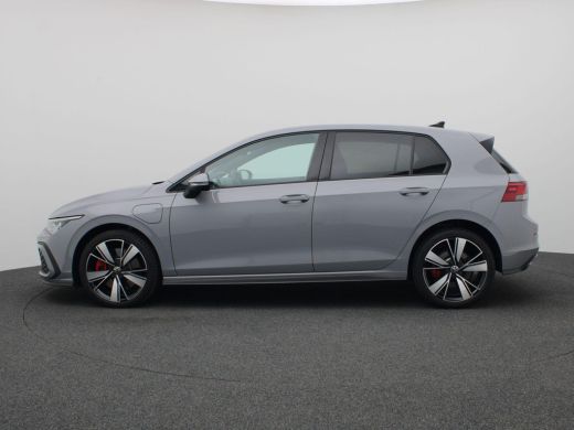 Volkswagen Golf 1.4 eHybrid GTE 245PK DSG Full led, adaptive cruise, achteruitrijcamera, stuur-stoelverwarming, v... ActivLease financial lease