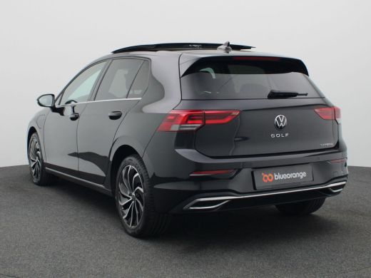 Volkswagen Golf 1.4 eHybrid Style 204PK DSG full led, adaptive cruise met travel assist, elek. verstelbare voorst... ActivLease financial lease