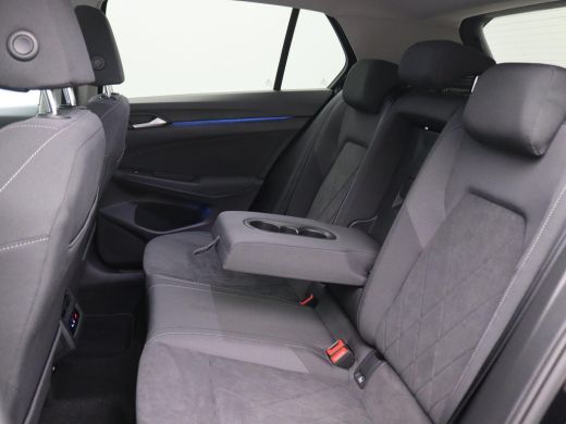 Volkswagen Golf 1.4 eHybrid Style 204PK DSG full led, adaptive cruise met travel assist, elek. verstelbare voorst... ActivLease financial lease