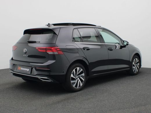 Volkswagen Golf 1.4 eHybrid Style 204PK DSG Pano-Schuifdak, Adaptieve Cruise Controle, Memorystoel, LED Plus verl... ActivLease financial lease