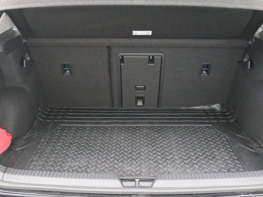 Volkswagen Golf 1.4 eHybrid Style 204PK DSG Pano-Schuifdak, Adaptieve Cruise Controle, Memorystoel, LED Plus verl... ActivLease financial lease