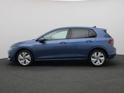 Volkswagen Golf 1.5 eHybrid Life Edition 204PK DSG Adaptieve Cruise Controle, Navi via Apple Carplay/Android Auto... ActivLease financial lease