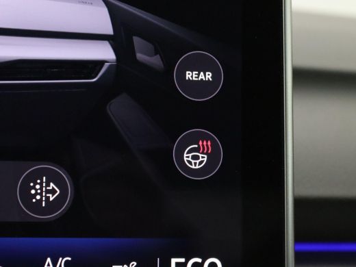 Volkswagen Golf 1.5 eHybrid Life Edition 204PK DSG Adaptieve Cruise Controle, Navi via Apple Carplay/Android Auto... ActivLease financial lease