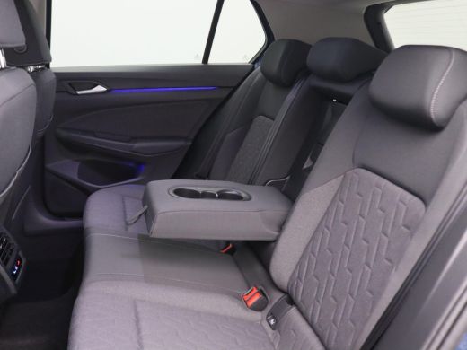 Volkswagen Golf 1.5 eHybrid Life Edition 204PK DSG Adaptieve Cruise Controle, Navi via Apple Carplay/Android Auto... ActivLease financial lease