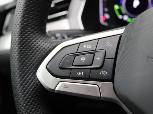 Volkswagen Passat Variant 1.4 TSI PHEV GTE Business 218PK DSG full led, adaptive cruise met travel assist, stoelver... ActivLease financial lease