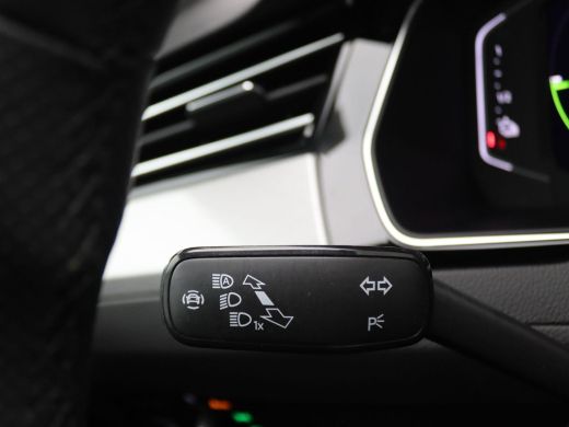 Volkswagen Passat Variant 1.4 TSI PHEV GTE Business 218PK DSG full led, adaptive cruise met travel assist, stoelver... ActivLease financial lease