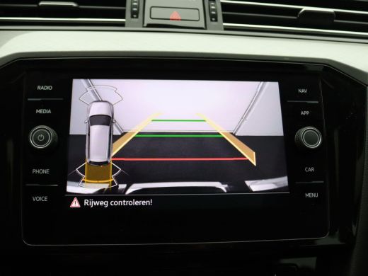 Volkswagen Passat Variant 1.4 TSI PHEV GTE Business 218PK DSG full led, adaptive cruise met travel assist, stoelver... ActivLease financial lease