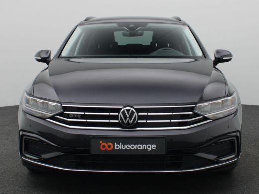 Volkswagen Passat Variant 1.4 TSI PHEV GTE Business 218PK DSG full led, trekhaak, head-up display, adaptive cruise ... ActivLease financial lease