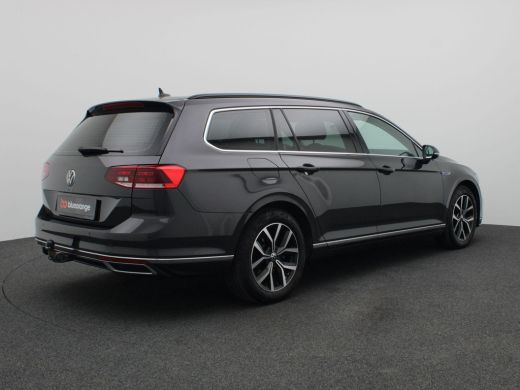 Volkswagen Passat Variant 1.4 TSI PHEV GTE Business 218PK DSG full led, trekhaak, head-up display, adaptive cruise ... ActivLease financial lease
