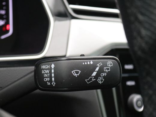 Volkswagen Passat Variant 1.4 TSI PHEV GTE Business 218PK DSG Full led, trekhaak, standkachel, adaptive cruise met ... ActivLease financial lease