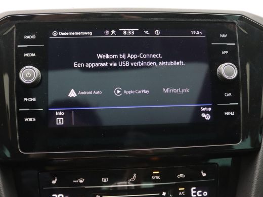 Volkswagen Passat Variant 1.4 TSI PHEV GTE Business 218PK DSG Full led, trekhaak, standkachel, adaptive cruise met ... ActivLease financial lease