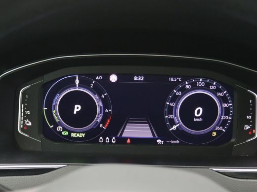 Volkswagen Passat Variant 1.4 TSI PHEV GTE Business 218PK DSG Full led, trekhaak, standkachel, adaptive cruise met ... ActivLease financial lease