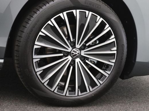 Volkswagen Passat Variant 1.5 eTSI Elegance Business 150PK DSG Pano-Schuifdak, Adaptieve Cruise Controle, Head-Up D... ActivLease financial lease