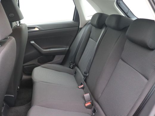 Volkswagen Polo 1.0 MPI Polo 80PK full led, cruise control, airco, pakeersensoren voor en achter, App connect, la... ActivLease financial lease