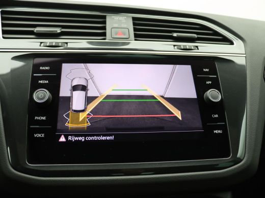 Volkswagen Tiguan 1.4 TSI eHybrid Elegance 245PK DSG Matrix Led, adaptive cruise met travel assist, schuif-kantelda... ActivLease financial lease