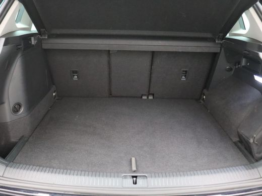 Volkswagen Tiguan 1.4 TSI eHybrid Elegance 245PK DSG Matrix Led, adaptive cruise met travel assist, schuif-kantelda... ActivLease financial lease