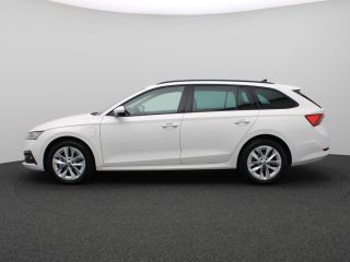 Skoda Octavia Combi 1.4 TSI iV PHEV Business Edition 204PK DSG Trekhaak, park distance control, adaptive cruise...