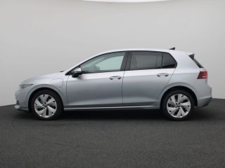 Volkswagen Golf 1.5 eHybrid Life Edition 204PK DSG Adaptieve Cruise Controle, Navi via Apple Carplay/Android Auto...