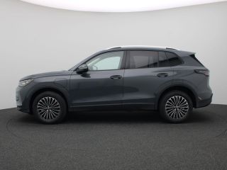 Volkswagen Tiguan 1.5 eHybrid Life Edition 204PK DSG Navi via Apple Carplay/Android Auto, Elektr. Achterklep, Keyle...