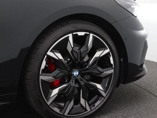 BMW 5 Serie Touring 530e M Sport Edition 299PK AUT. Panoramadak, Keyless, Adaptieve Cruise, Memorystoel, Head... ActivLease financial lease