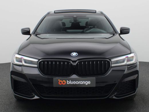 BMW 5 Serie Touring 530e xDrive M-Sport 292PK AUT8 Keyless, Surround Camera, Head-Up Display, Hifi, Panoramad... ActivLease financial lease