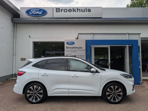 Ford Kuga 2.5 PHEV Vignale 225pk | Panoramadak | Head - Up Display | 20"LMV | Adaptive Cruise | Dode Hoek D... ActivLease financial lease