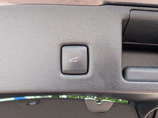 Ford Kuga 2.5 PHEV Vignale 225pk | Winterpack | Head - Up Display | Elekt. achterklep | Dode Hoek Detectie | ActivLease financial lease