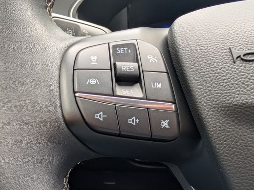 Ford Kuga 2.5 PHEV Vignale 225pk | Winterpack | Head - Up Display | Elekt. achterklep | Dode Hoek Detectie | ActivLease financial lease