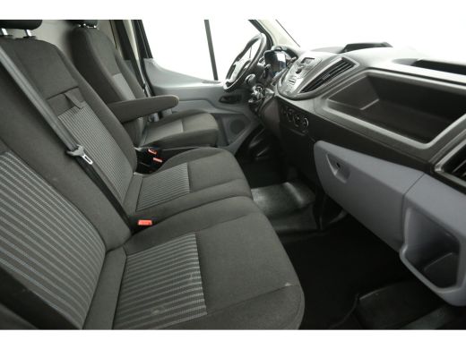 Ford Transit 290 2.0 TDCI L2H2 Airco Cruise 3 Persoons PDC Imperiaal Elektrpakket Trekhaak ActivLease financial lease