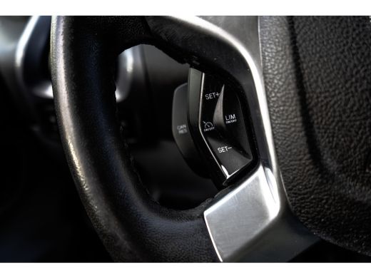 Ford Transit Custom 290 2.0 TDCI L2H1 | Automaat | Euro 6 |131PK | Camera | Navi | Airco | Cruise | PDC ActivLease financial lease