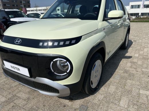 Hyundai Inster E-Motion 49 kWh | 3.000,- korting | Direct uit voorraad leverbaar | ActivLease financial lease