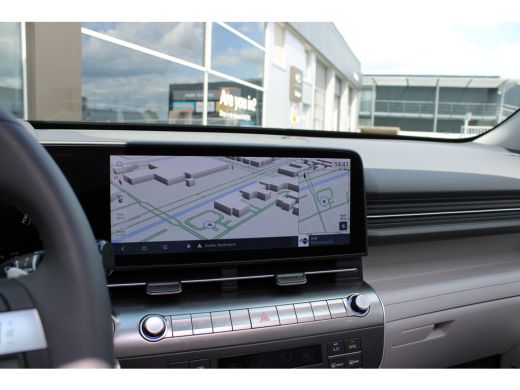 Hyundai Kona Premium Sky 65.4 kWh | DEMO | Schuifkantel dak | Elektrisch bedienbare voorstoelen | 360 graden c... ActivLease financial lease
