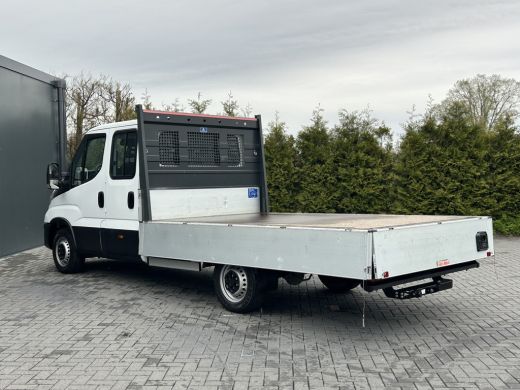 Iveco Daily 35S14 2.3 D / PICK UP MET LANGE BAK / 7 PERSOONS DUBBELE CABINE / 22.770 KM / AIRCO / CRUISE / NA... ActivLease financial lease