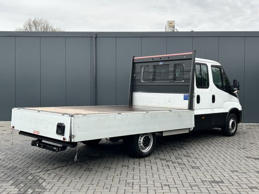 Iveco Daily 35S14 2.3 D / PICK UP MET LANGE BAK / 7 PERSOONS DUBBELE CABINE / 22.770 KM / AIRCO / CRUISE / NA... ActivLease financial lease