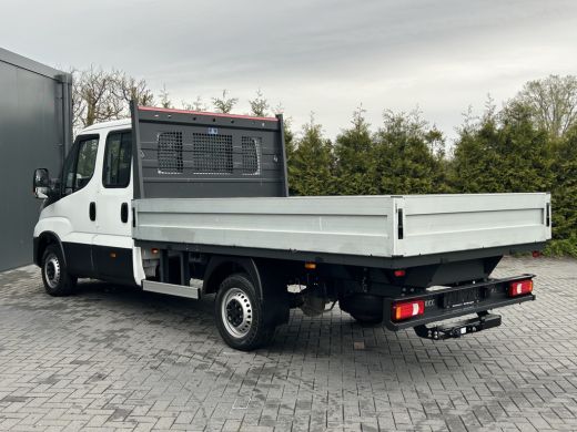 Iveco Daily 35S14 2.3 D / PICK UP MET LANGE BAK / 7 PERSOONS DUBBELE CABINE / 22.770 KM / AIRCO / CRUISE / NA... ActivLease financial lease