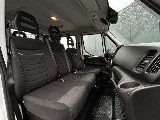 Iveco Daily 35S14 2.3 D / PICK UP MET LANGE BAK / 7 PERSOONS DUBBELE CABINE / 22.770 KM / AIRCO / CRUISE / NA... ActivLease financial lease
